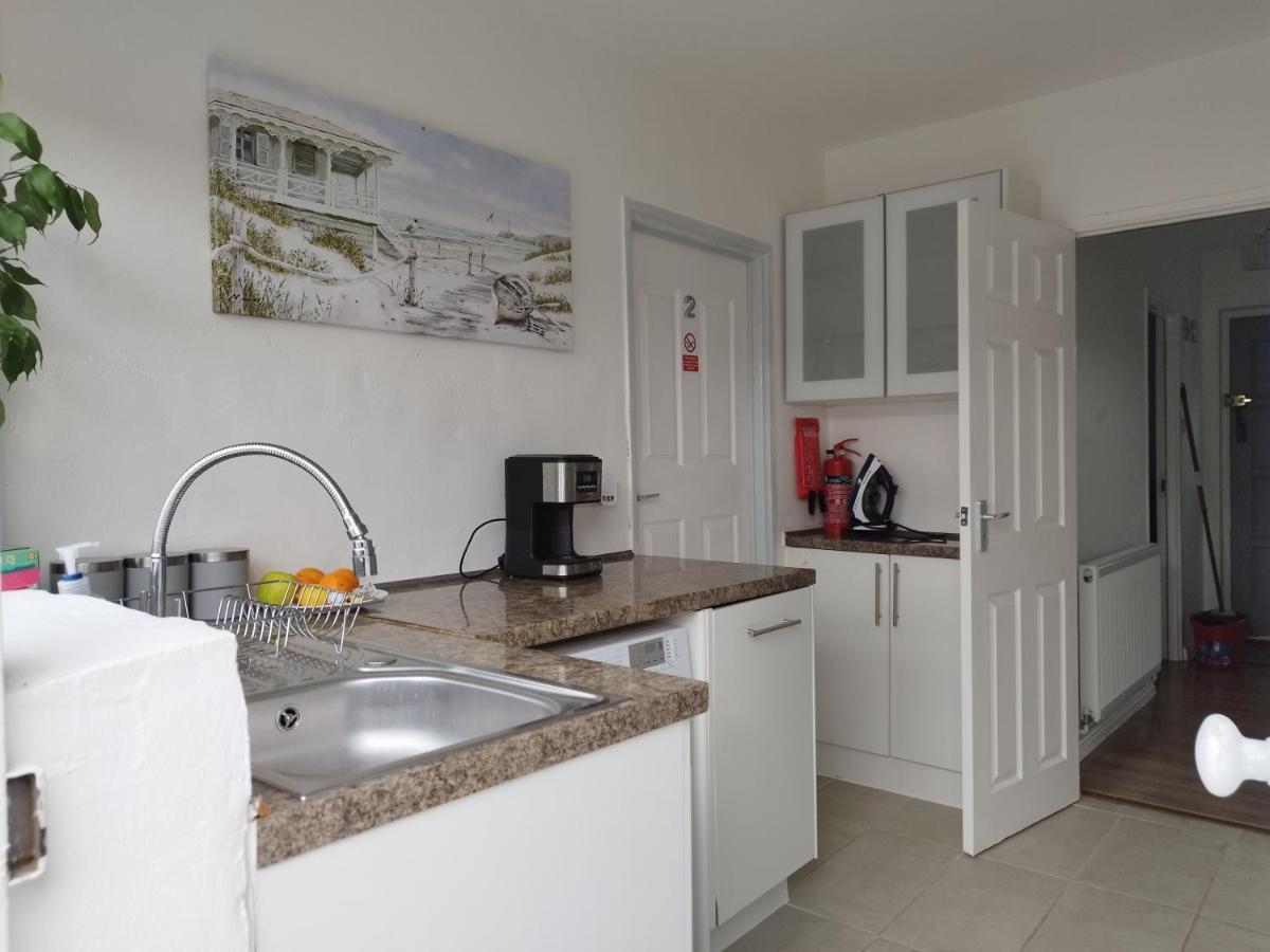We Love Henbury Bristol Extérieur photo