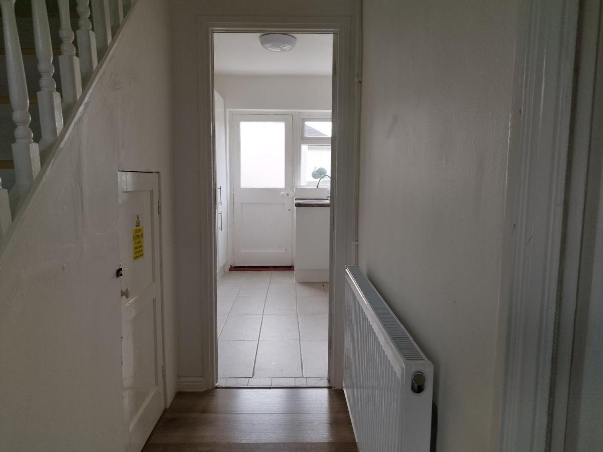 We Love Henbury Bristol Extérieur photo