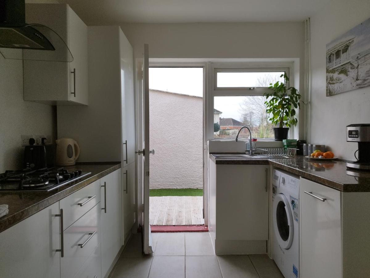 We Love Henbury Bristol Extérieur photo